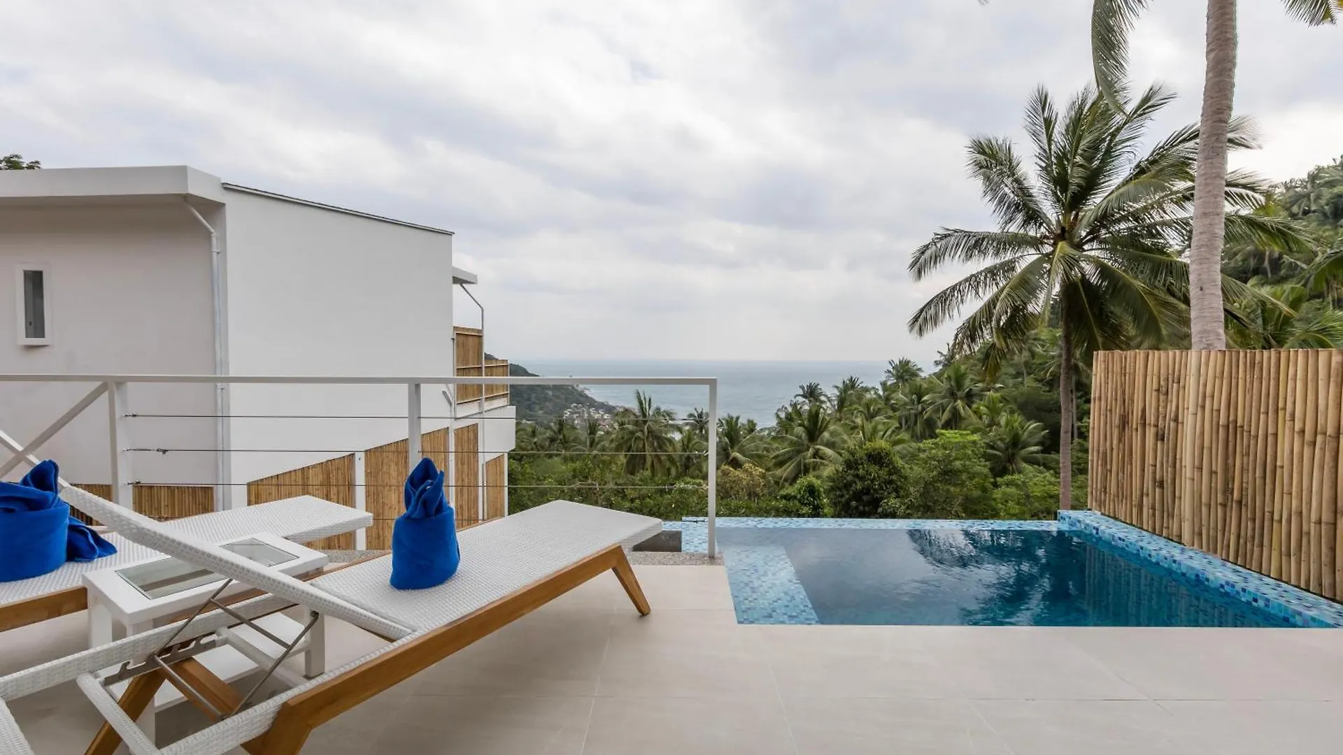 White&Blue Pool Villas Koh Tao